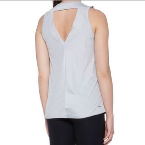 🛑CLEARANCE‼️ 🆕 RBX  X-Dri Mini Stripe gray Tank Top size large & X-Large